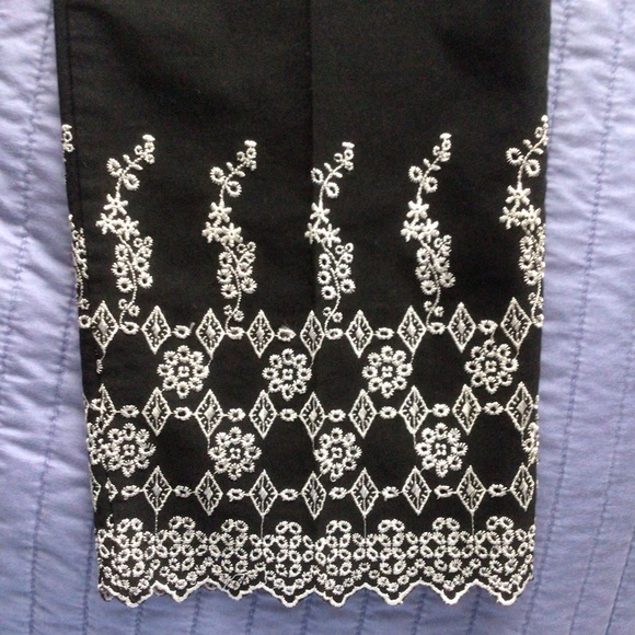Womens Black Crop Pants Barbara Lesser Stretchy Straight Leg Embroidery - Picture 10 of 14